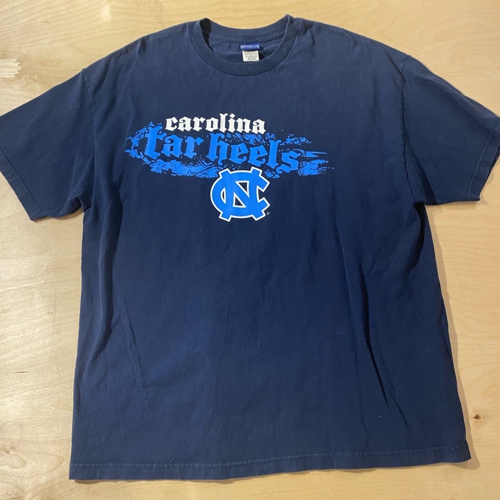 Champs Sports Carolina Tar Heels Navy Blue T-Shirt XL (DI)